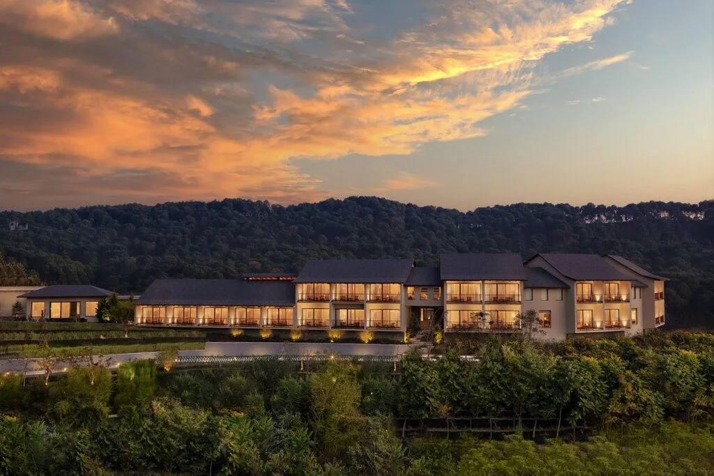 amoha-retreat-dharamshala