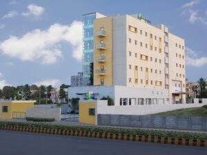 holiday-inn-express-nashik-